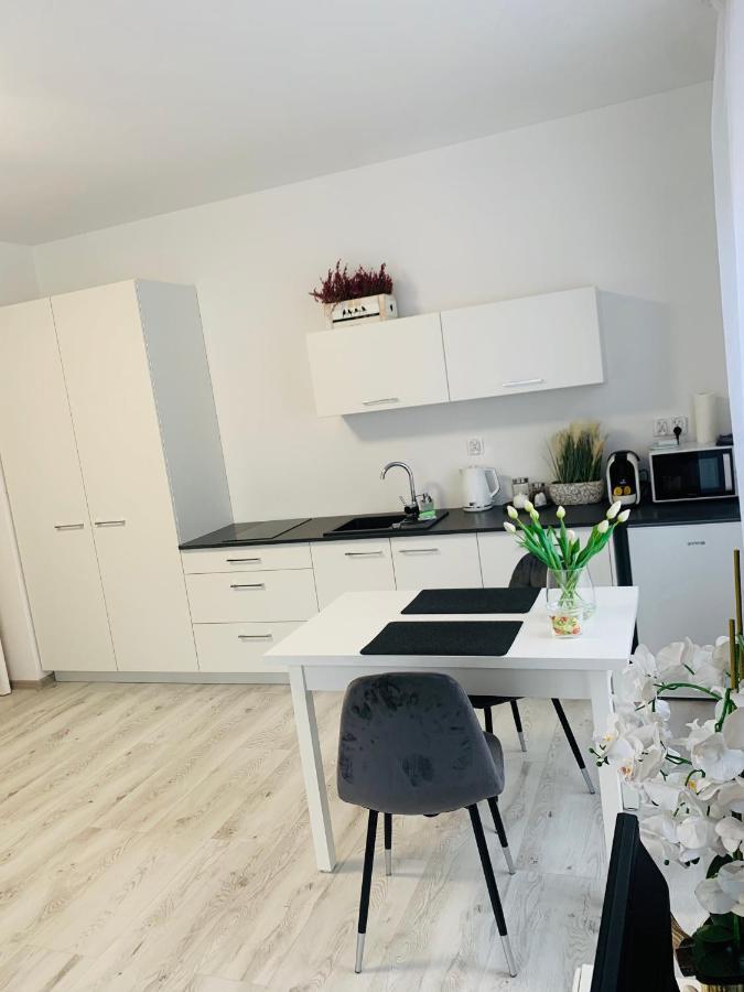 Apartament Walczaka 22 Miejsce Parkingowe Гожув-Велькопольски Экстерьер фото